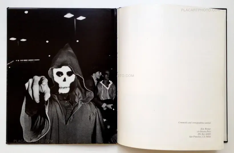 Halloween : A Fantasy in Three Acts