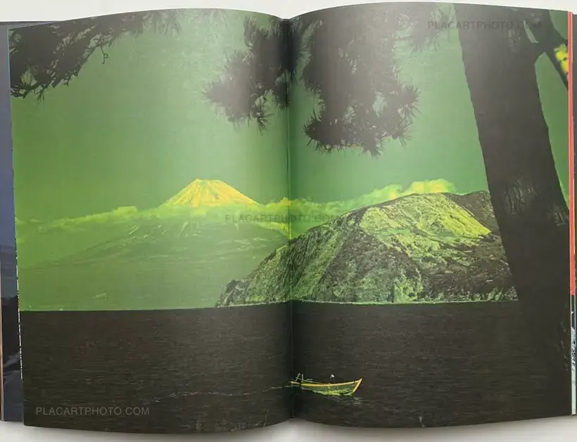 A fine day / Hareta Hi (SIGNED)