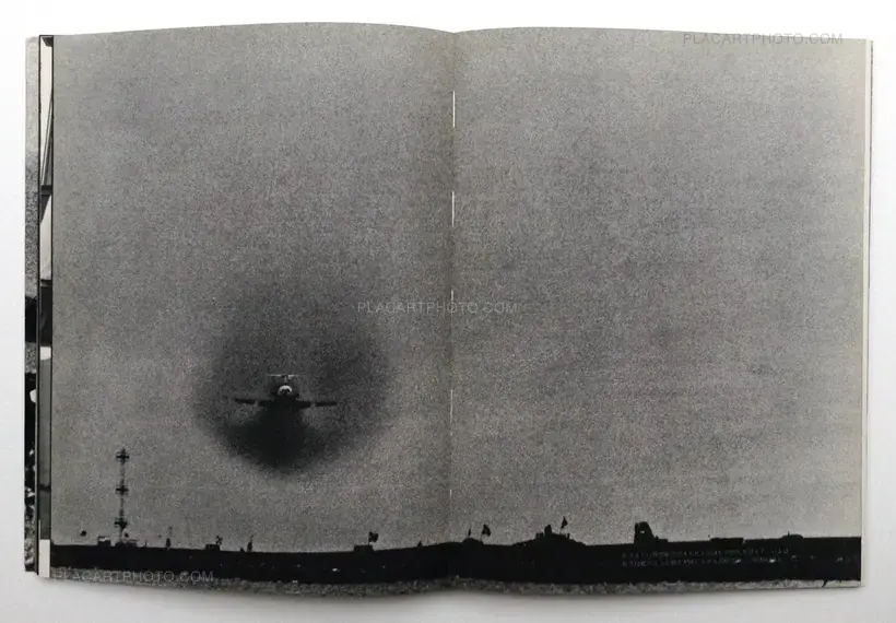 Tokyo International Airport 1946-1972 (WITH OBI)