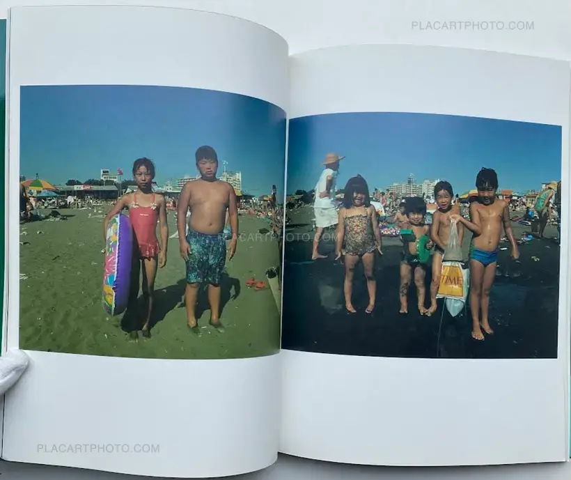 THE SEA, ... AND ITS LOVE