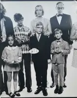 Avedon: Murals and Portraits