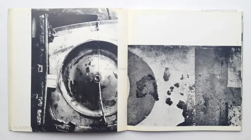 LE BEAU COURT LA RUE (Signed)