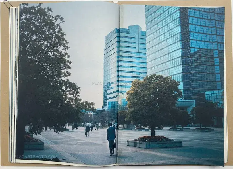 Recruit (Handmade book ltd edt 147 copies signed)