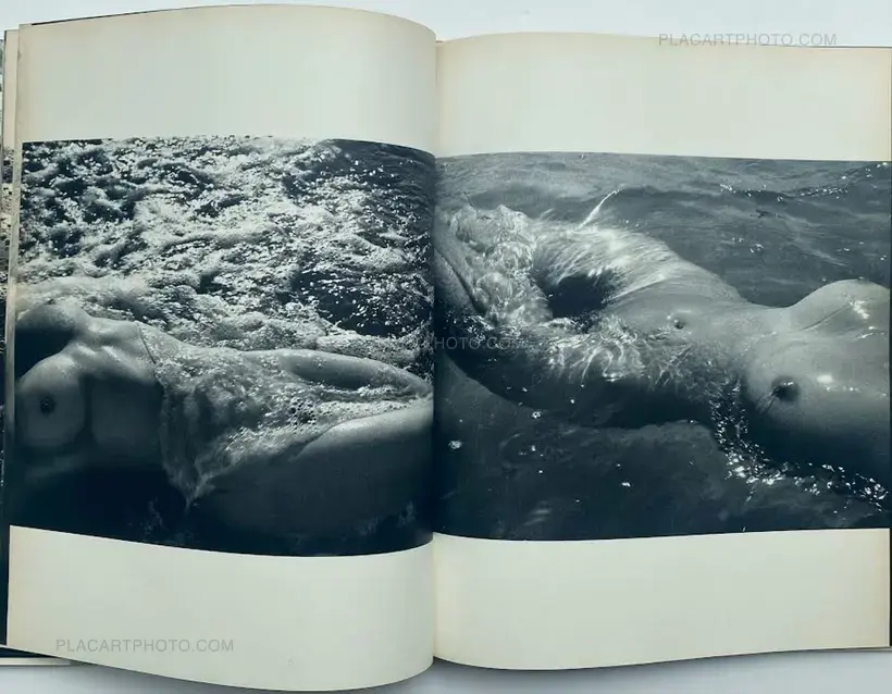 NÉE DE LA VAGUE (With a signed vintage print)