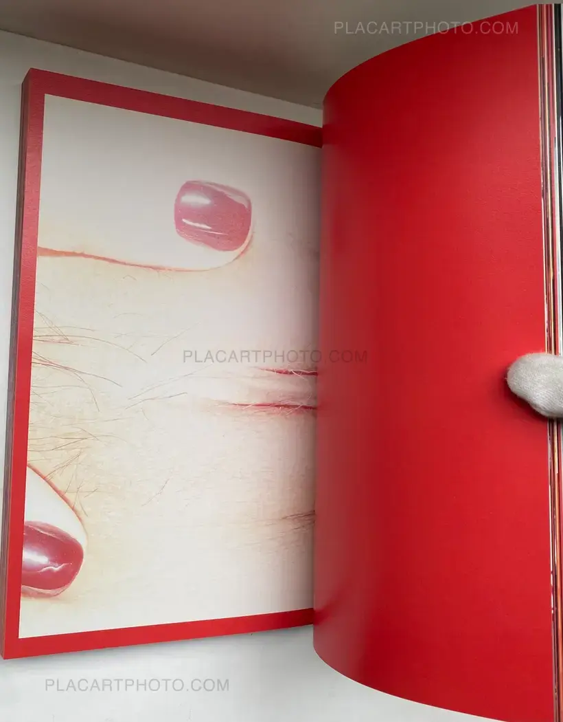 Although we will never know the end of our love, she and I have always dreamed of the future (SIGNED)