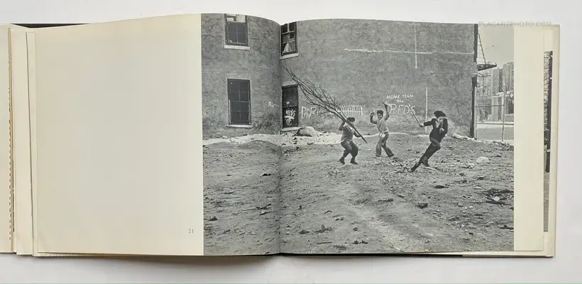 A WAY OF SEEING (FIRST HARDCOVER EDT)