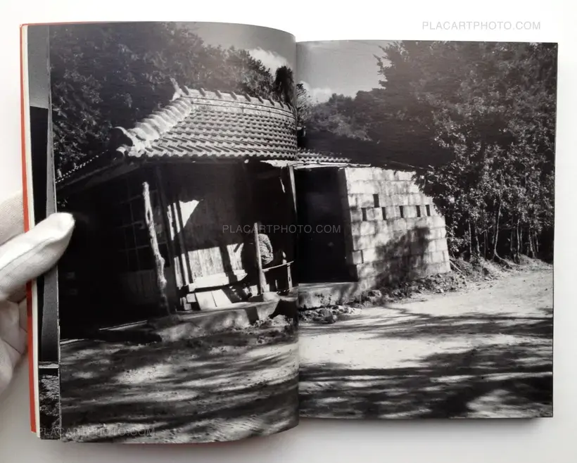 Akai Goya / Toyomitsu Higa Shashinshu 1970-1972