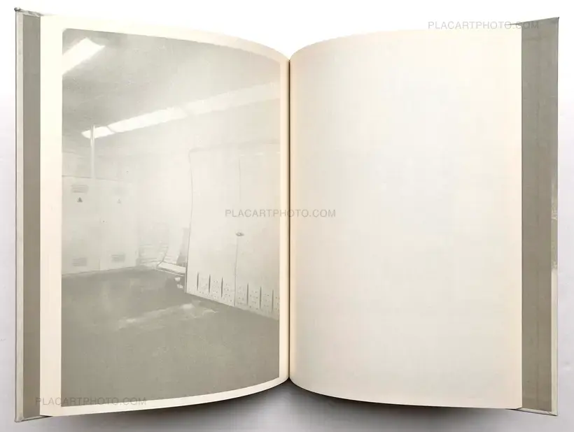 NIGHT LIGHT (SIGNED AND NUMBERED OF 333 EX)